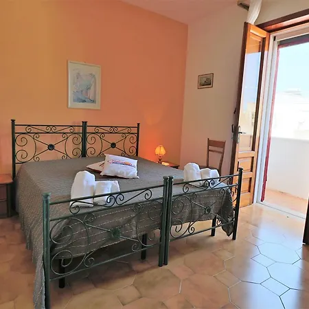Casa Vacanza Zeus A Lido Marini